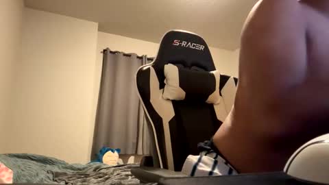 beej4yy305 online show from April 19, 6:46 am