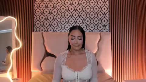 BELLA online show from February 27, 12:27 pm