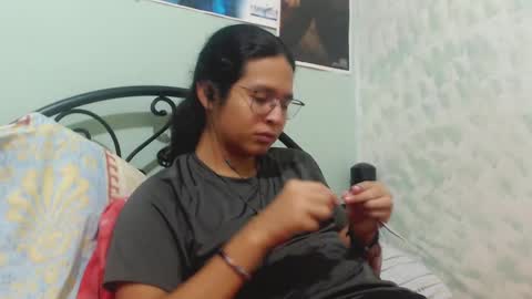 Snapshot of beentage chatting on January 8, 7:55 am Alex online show from January 8, 7:55 am