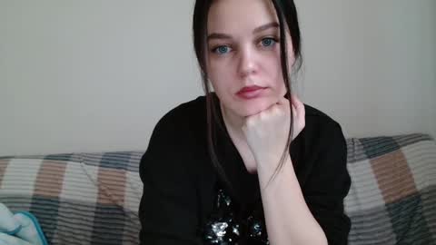 Snapshot of behappy4self chatting on March 1, 7:32 am fuckharddadyback online show from March 1, 7:32 am