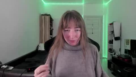 Lisa online show from September 26, 9:57 am