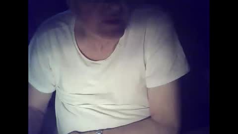 bekklove1 online show from April 14, 2:56 pm