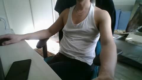 Snapshot of bel7ebite chatting on February 11, 12:27 pm bel7ebite online show from February 11, 12:27 pm