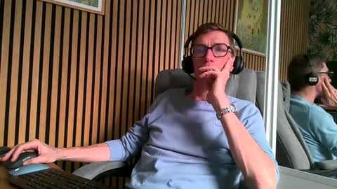 Snapshot of belami_france chatting on March 7, 12:35 pm SexFriendFrance online show from March 7, 12:35 pm