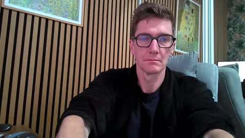 Snapshot of belami_france chatting on March 11, 8:31 am SexFriendFrance online show from March 11, 8:31 am