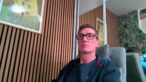 Snapshot of belami_france chatting on March 16, 9:46 am SexFriendFrance online show from March 16, 9:46 am