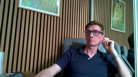 Snapshot of belami_france chatting on March 22, 4:32 pm SexFriendFrance online show from March 22, 4:32 pm