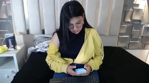 Snapshot of belen_green chatting on April 27, 3:54 pm Belen online show from April 27, 3:54 pm