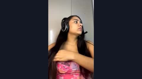 belindafeiner online show from March 12, 4:35 pm