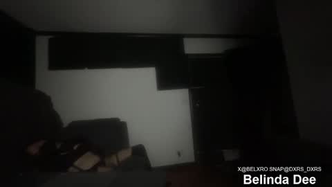 Snapshot of belindaxross chatting on March 1, 5:49 pm Dee Belinda X online show from March 1, 5:49 pm