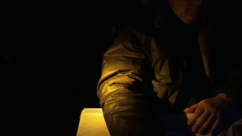 Snapshot of bell63 chatting on December 21, 5:58 am bell63 online show from December 21, 5:58 am