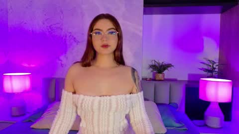 BELLA online show from October 18, 12:17 pm