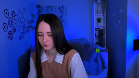 Bella online show from March 21, 11:15 am