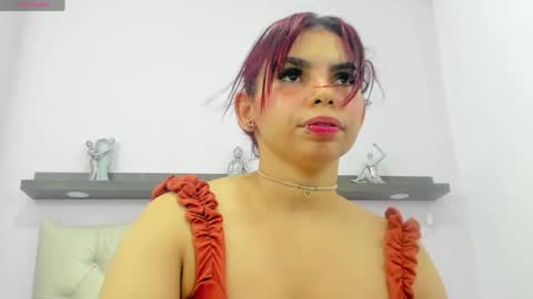 bella_ebony19 online show from May 29, 11:30 am