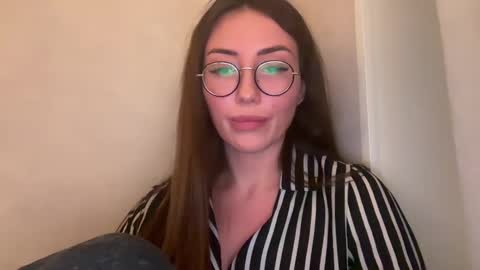 bella_foxxi online show from December 25, 7:56 pm