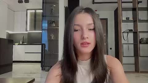 Snapshot of bella_hayes chatting on June 20, 5:32 am Bella next stream December 2 at 9pm gmt online show from June 20, 5:32 am