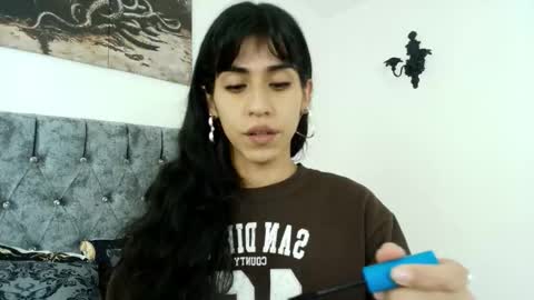 Bella online show from February 28, 11:17 pm