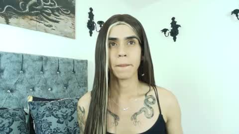 Snapshot of bella_poisonous chatting on July 11, 2:03 am Bella online show from July 11, 2:03 am