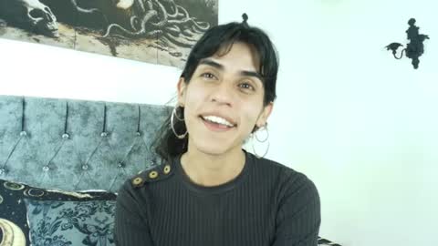 Snapshot of bella_poisonous chatting on July 15, 2:28 am Bella online show from July 15, 2:28 am