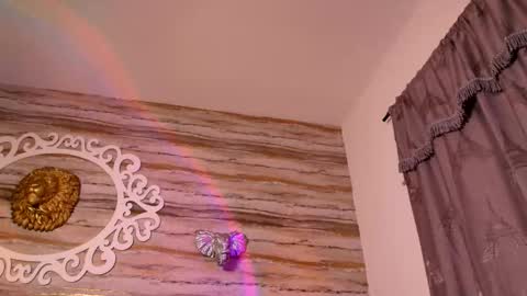 Snapshot of bella_salvatore chatting on October 4, 2:37 pm online show from October 4, 2:37 pm