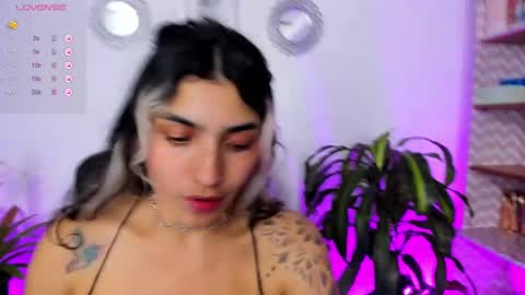 Bella online show from January 18, 3:20 am