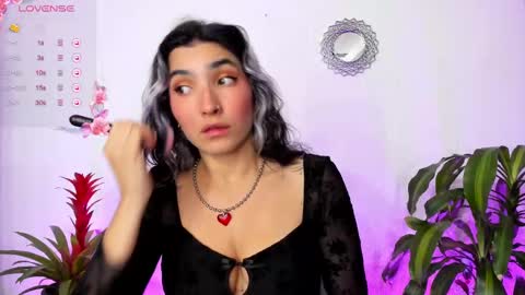 Bella online show from March 12, 2:09 am