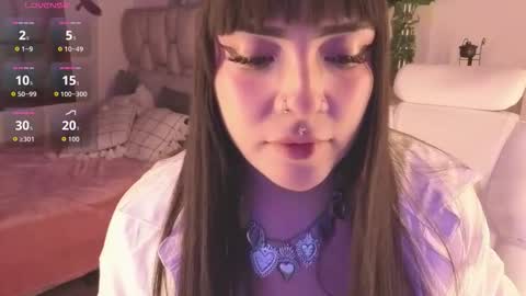 Bella  online show from December 22, 11:40 am