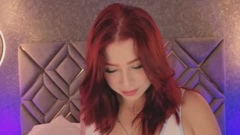 Cris online show from November 14, 7:45 pm