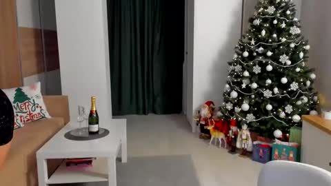 BellaDona online show from January 3, 12:54 am