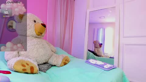                        online show from December 10, 1:55 pm