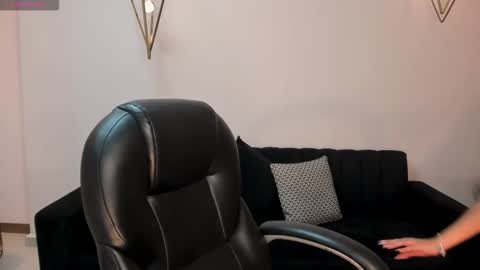  Bella C  online show from November 12, 12:05 pm