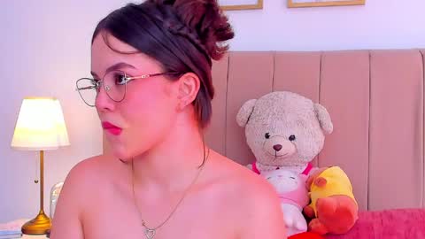 BellaFontana online show from May 8, 7:08 pm