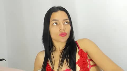 bellalatina15 online show from February 26, 2:38 pm