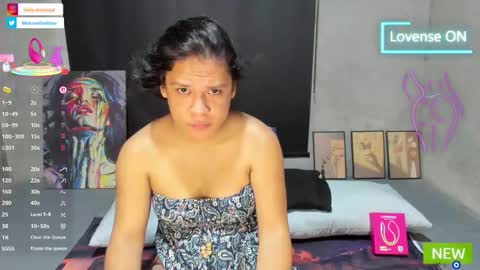 BellaLovesHerFellas online show from February 12, 2:50 am