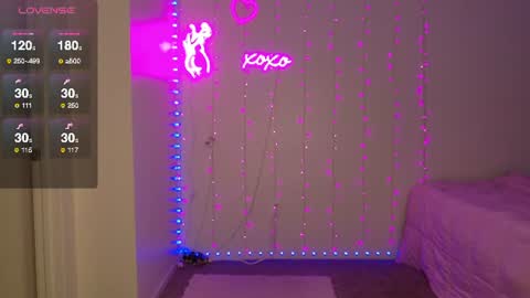Bella Monroe online show from July 16, 4:29 am