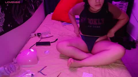 bella online show from December 16, 11:50 pm