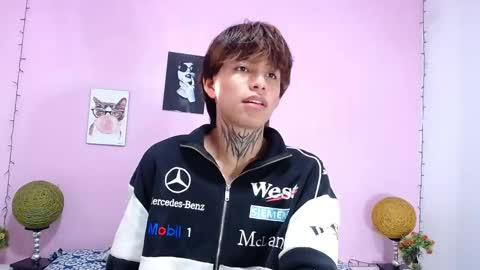 bellamy_094 online show from May 23, 12:53 pm
