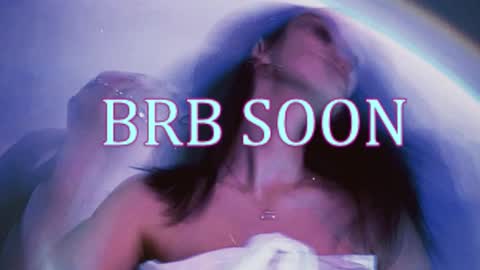 bellaparker_ online show from February 26, 9:08 am