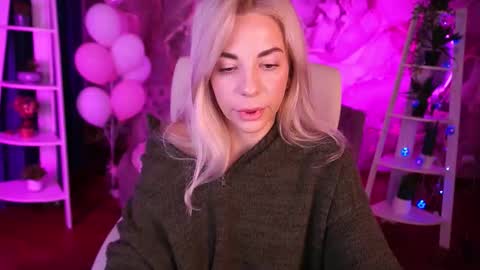 Bella online show from February 25, 5:06 am