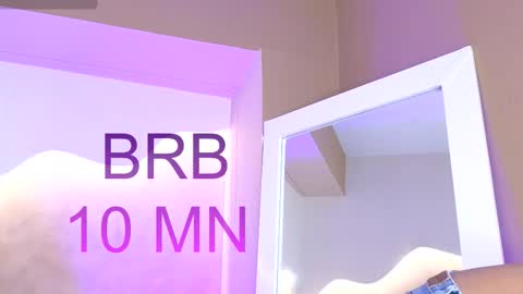 bellarooux online show from January 14, 12:00 pm