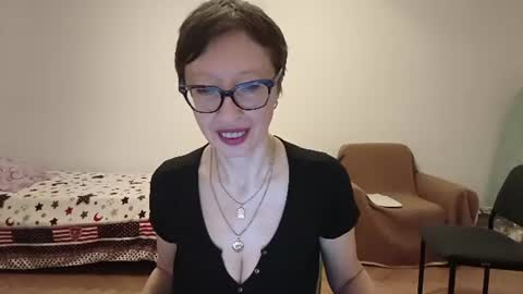 Emma online show from June 13, 7:12 pm