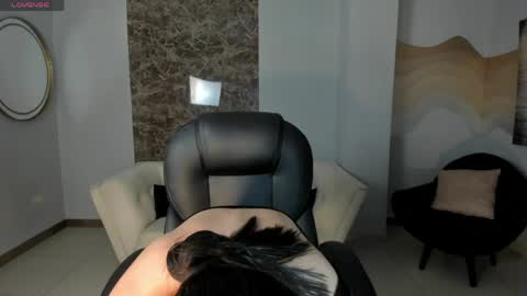B E L L A  online show from May 24, 11:59 am