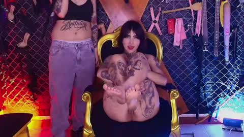 bellatrix_infernal_bdsm online show from May 19, 11:55 pm