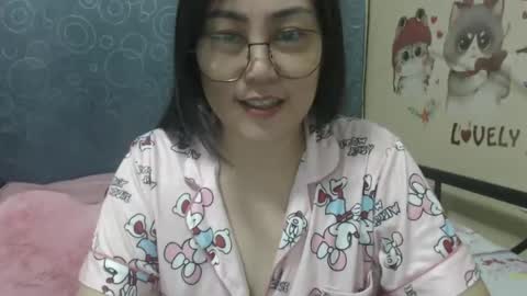 Snapshot of bellbabe chatting on January 21, 3:26 am Bella online show from January 21, 3:26 am