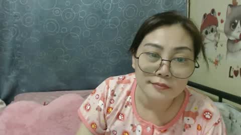 Snapshot of bellbabe chatting on March 5, 9:15 pm Bella online show from March 5, 9:15 pm