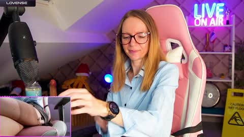 Snapshot of belle_alice chatting on January 29, 10:48 am Alice online show from January 29, 10:48 am