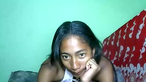 Snapshot of belle_annah chatting on March 18, 1:53 am belle_annah online show from March 18, 1:53 am