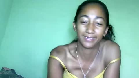 Snapshot of belle_annah chatting on March 28, 2:27 pm belle_annah online show from March 28, 2:27 pm