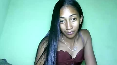 Snapshot of belle_annah chatting on April 7, 3:12 pm belle_annah online show from April 7, 3:12 pm