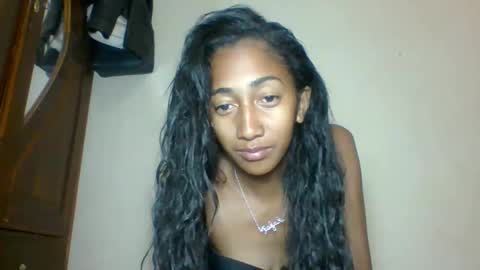 Snapshot of belle_annah chatting on April 26, 3:48 am belle_annah online show from April 26, 3:48 am